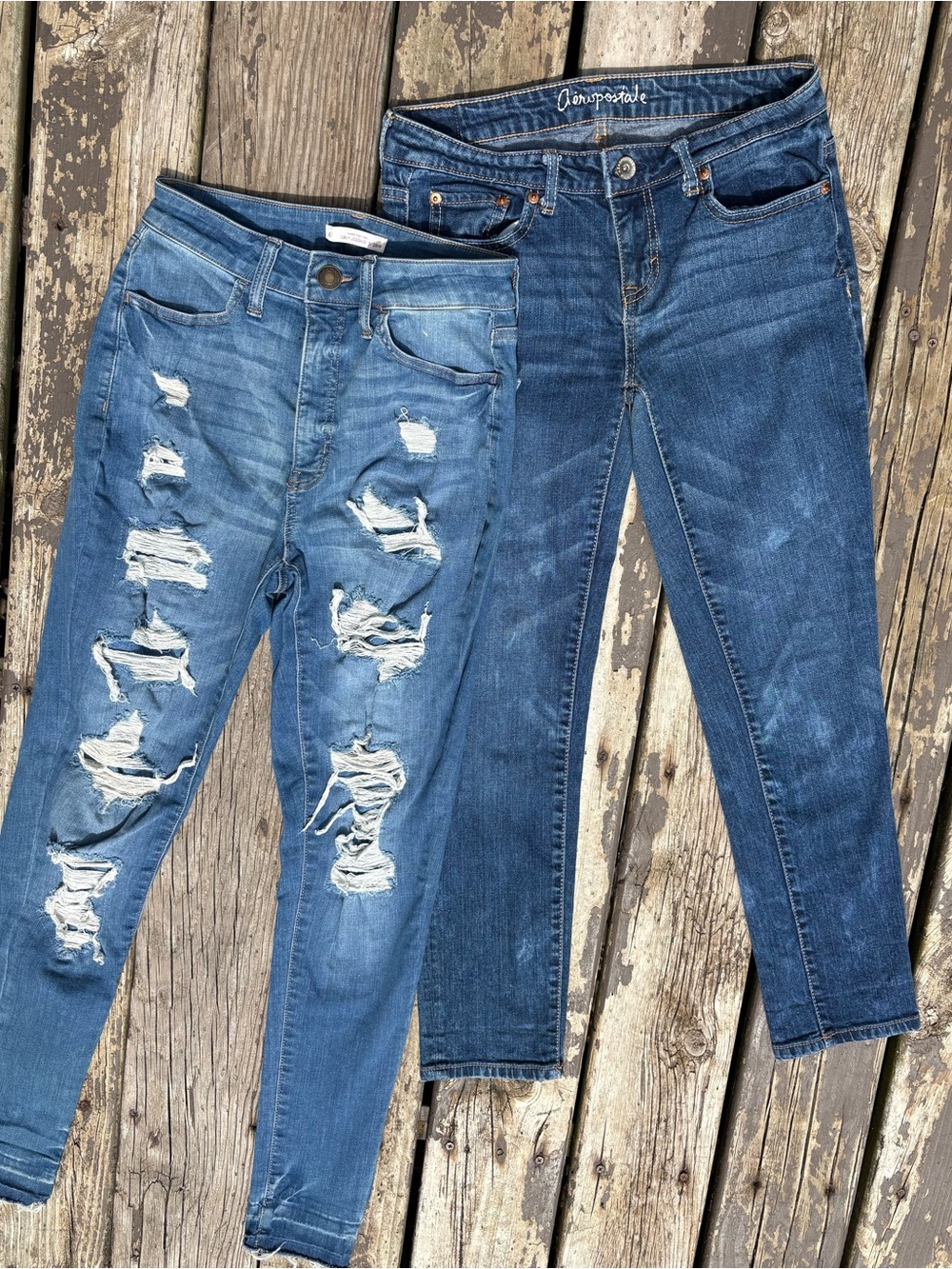 Two pairs of Women’s Jeans sizes 6/7, Aeropostale, SO